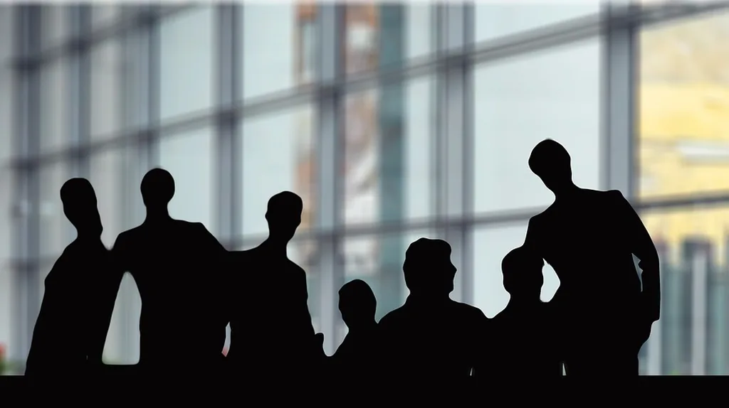 Here are 5 team building activities for managers